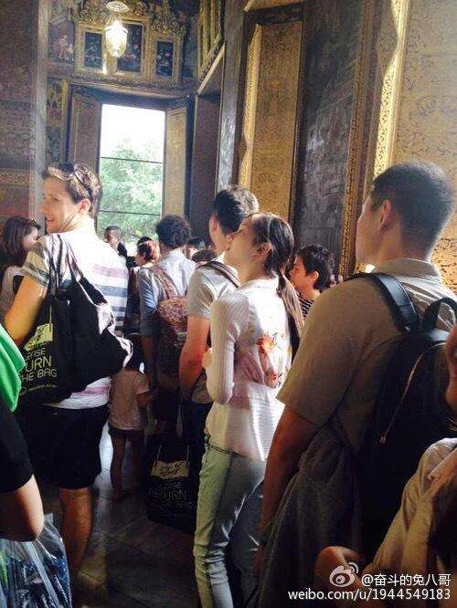 <em>奶茶妹刘强东</em>泰国亲密同游 破<em>分手</em>传言(组图)_