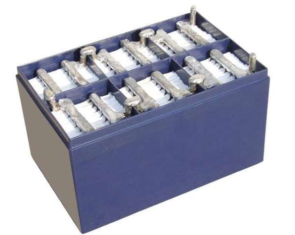 铅酸电池提价 锂电池电动车将迎来“春天”_陕西频道_凤凰网
