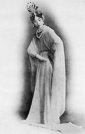 梅兰芳失传近百年的名剧《嫦娥奔月》重现舞台