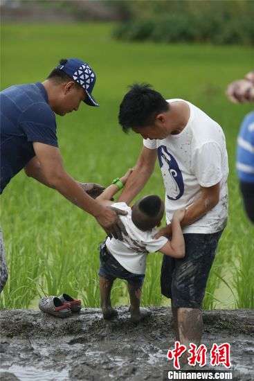 《爸爸》儿子大竣不想进泥潭林永健当众怒斥（图）