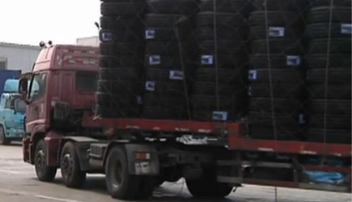 青岛双星轮胎招商物流存纠纷 送货司机车无辜