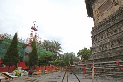 寺庙违建2次被叫停仍施工 称封顶再停不浪费捐款