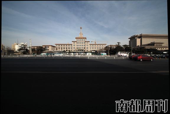 一条长街背后的大历史:走在时间里的长安街