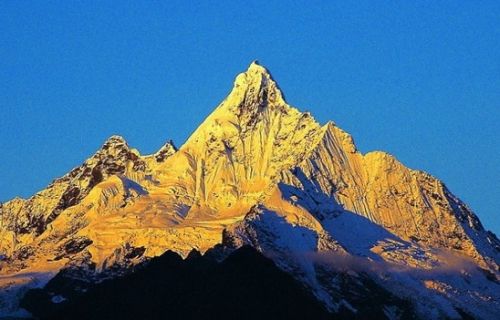 世界末日去最高的山峰 感悟世间的渺小