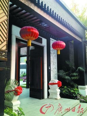 中国大院式别墅才有大宅门的感觉。 