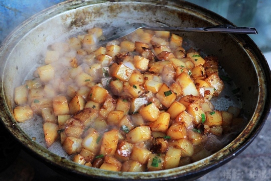 大众巷的西北美食:演绎纯粹的兰州美食传说