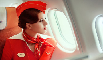 俄罗斯美女空姐拍写真 演绎天上爱人