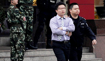 黑社会惹了退役特警_退役特警遇到黑社会_黑