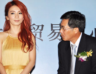 众星云集时尚秀