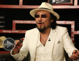 张菲做客非常道 学相声秀方言