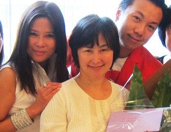 赌王女儿何超琼办50大寿