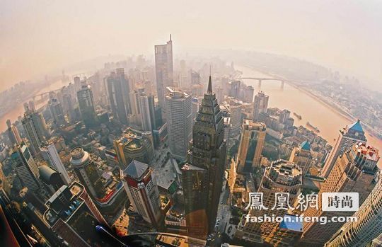 重庆成千万富翁数量增加最快城市