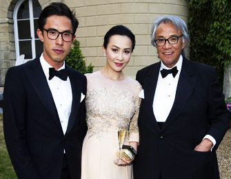 刘嘉玲出席查尔斯王子皇室派对