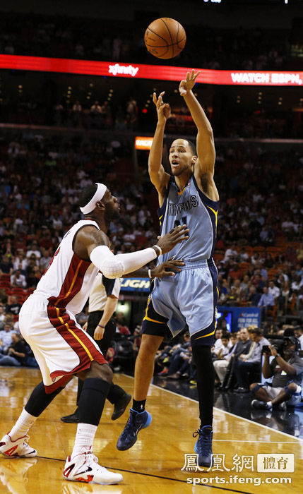 谁有詹姆斯和普林斯的英文资料?悬赏100分!-余