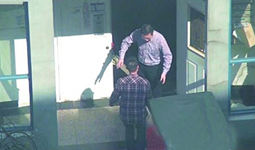 苍南电视台台长受贿画面被蹲守拍下剪接成片