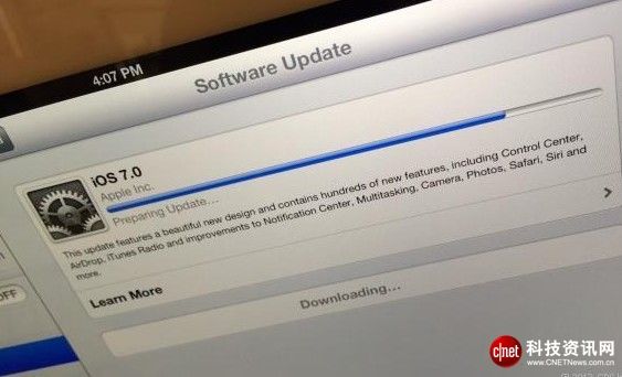 部分用户抱怨iOS 7不请自来：会自动更新