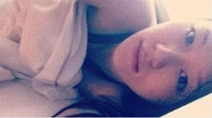 王朔24岁女儿咪咪自拍