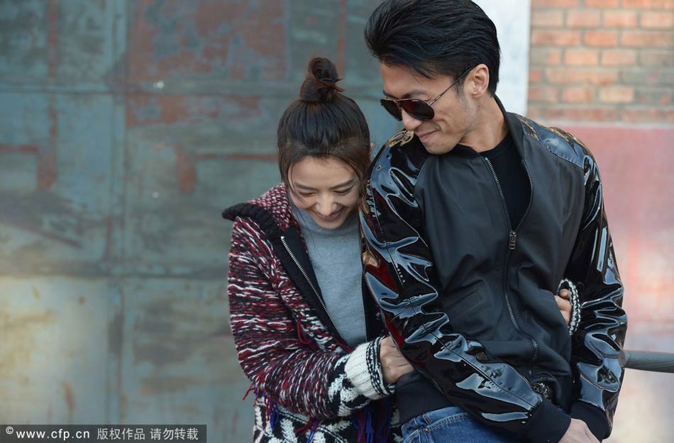 高圆圆谢霆锋甜蜜演情侣(图)