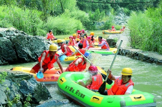 豫西大峡谷:漂流的游客达3300多人 人数创历年新高