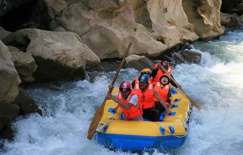 林州大峡谷景区对应届高考生免门票