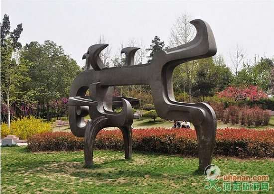 郑州雕塑公园半开放 将摆放2000件雕塑