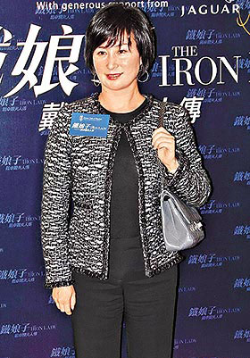 赌王<em>女儿何超琼</em>自认没能力从政