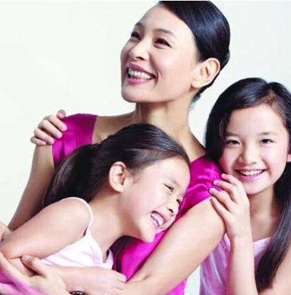 51岁 陈冲 11岁漂亮 女儿近照曝光 (组图)_娱乐频