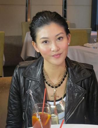 陪睡门<em>女星</em>李彩桦自曝昔日情 默认曾与林峰相