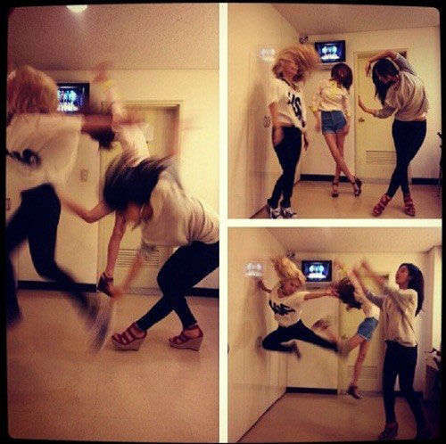 <em>少女时代</em>上传搞怪<em>照片</em> 颠覆形象(图)_音乐频道