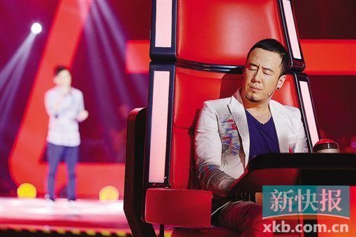 杨坤。