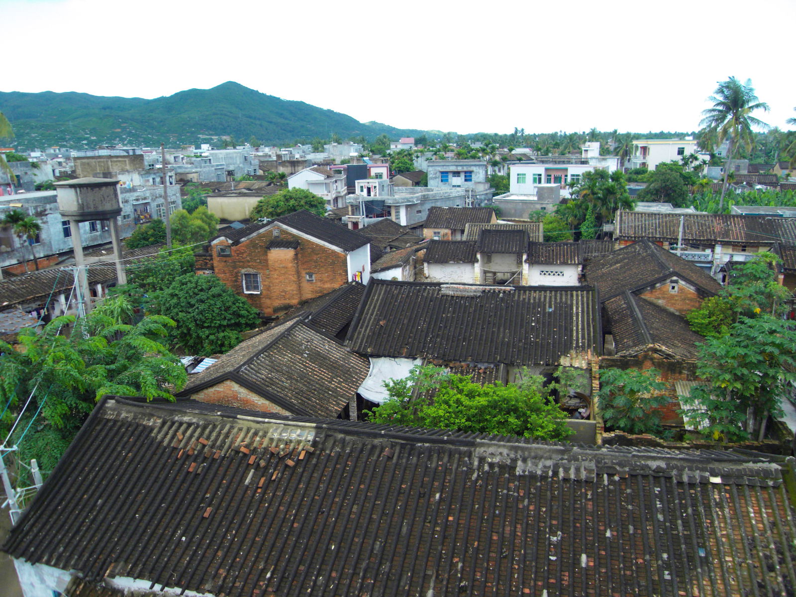 陵水张鸿猷旧居(南霸天遗址)