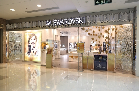 2012施华洛世奇“璀璨圣诞树”亮灯仪式绽放申城