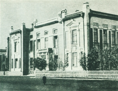 哈尔滨"法政大学"旧影
