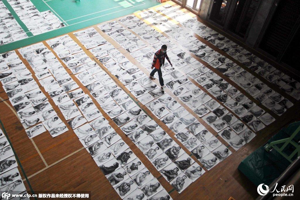 中国美院艺考阅卷 学生作品铺满整个体育馆