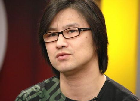 风行工作室偷拍汪峰被抓 网友调侃:上头条!