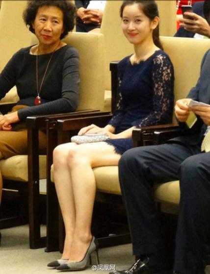 疑似 刘强东前妻 与儿子被扒出 曝奶茶甘当后妈