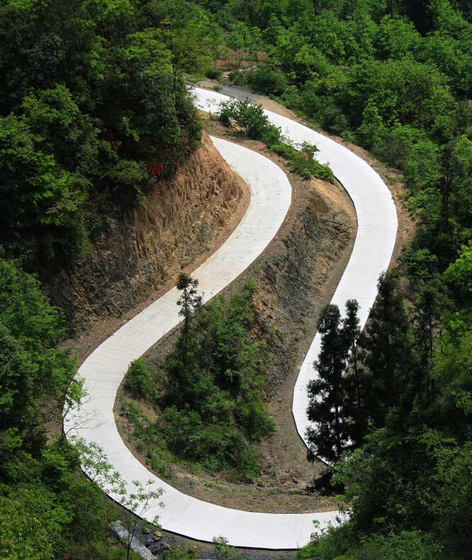 恩施,这里的山路十八弯