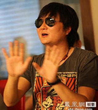 董洁王大治“激吻门”后同日复出 女方身材暴瘦(图)