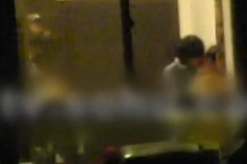 董洁王大治“激吻门”后同日复出 女方身材暴瘦(图)