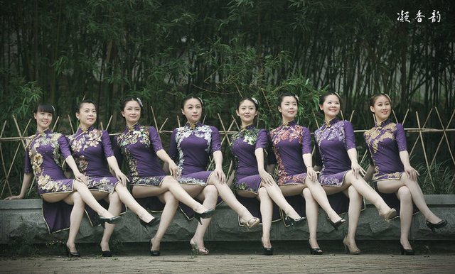 教师旗袍舞蹈 rdn_52454a24da4c6.jpg