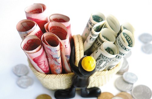 人民币年内罕见大幅升值 单边贬值或终结?