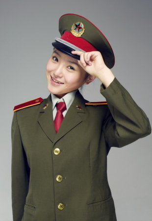 盘点十大军艺校花 90后徐冬冬身材好最走红