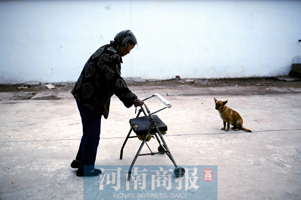 郑州城中村改造:拆迁中的人文关怀 留守的老房