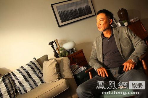 任达华自拍微电影 《大追捕》首周末票房破2