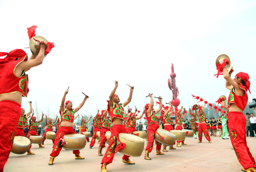 合阳国庆假期接待游客41万人次 入帐1.27亿_陕西频道_凤凰网