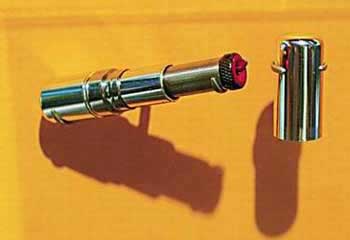 关于500年锤炼科技演绎手枪的专科毕业论文范文