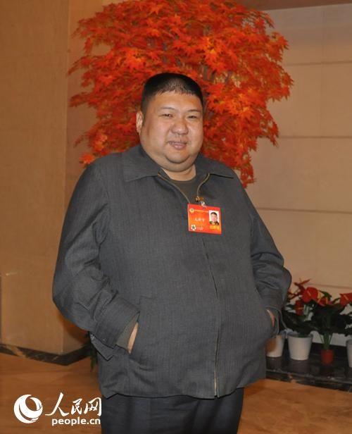 毛新宇委员:儿子和女儿缠着我讲太爷爷的故事