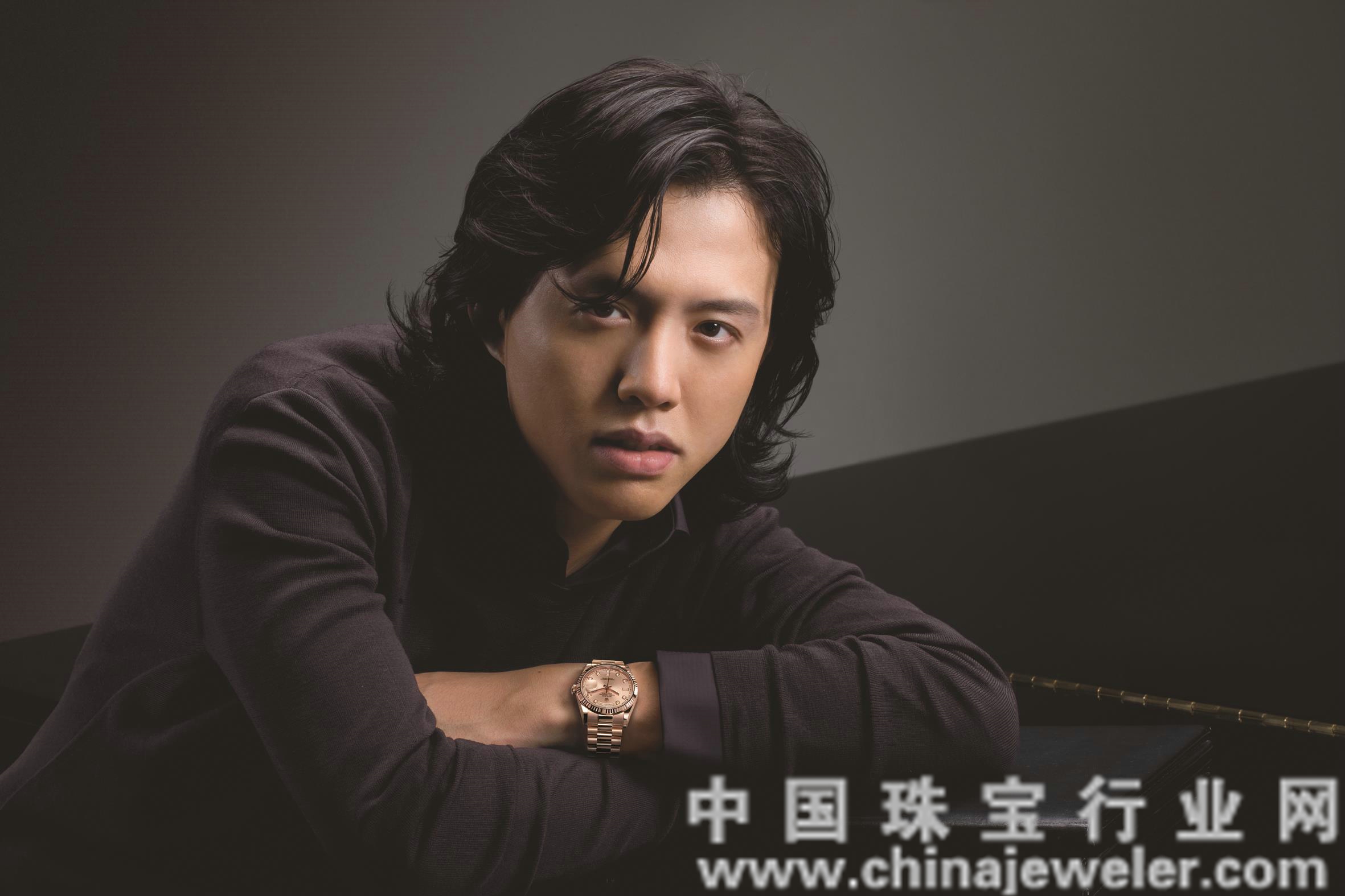 劳力士代言人李云迪携手指挥大师上演音乐狂欢_中国珠宝行业网