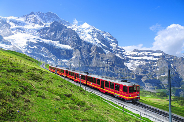 人间四月天 春天里全球最美的城市