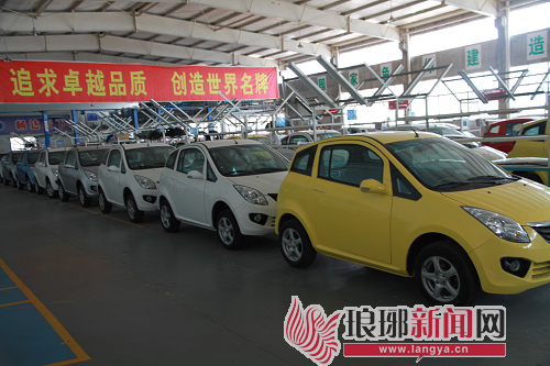 律师执业证_临沂执业律师月收入(2)